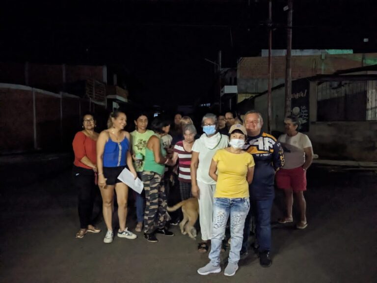 La agonía de 118 familias tras la explosión de un transformador