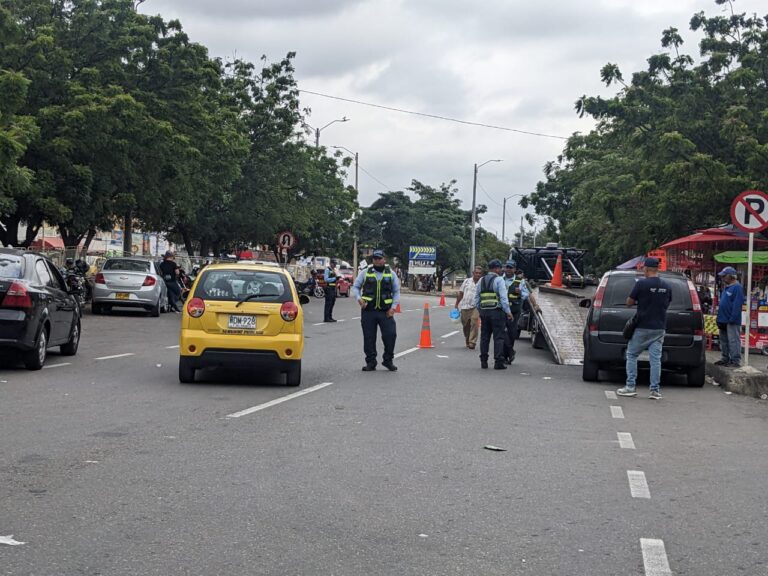 Califican de «ahuyenta clientes» punto de control de tránsito en La Parada