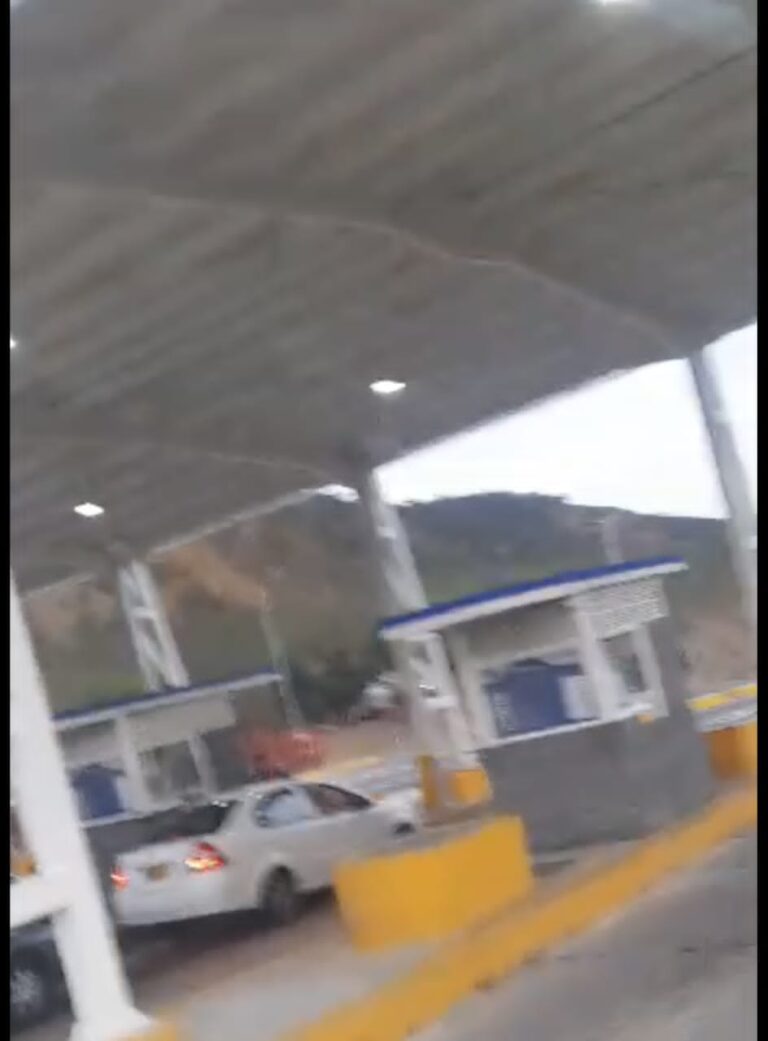 Molestia en el peaje de San Antonio por paralización del cobro automatizado