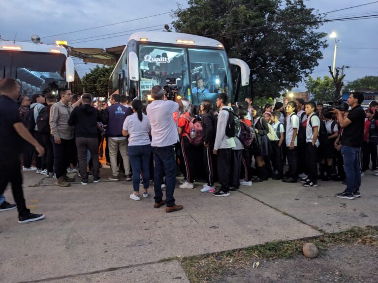 Reactivan transporte escolar fronterizo