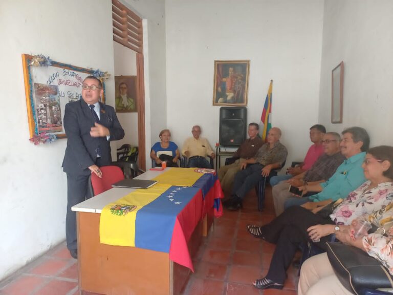 Sociedad Bolivariana celebró sus 29 años de fundada en San Antonio