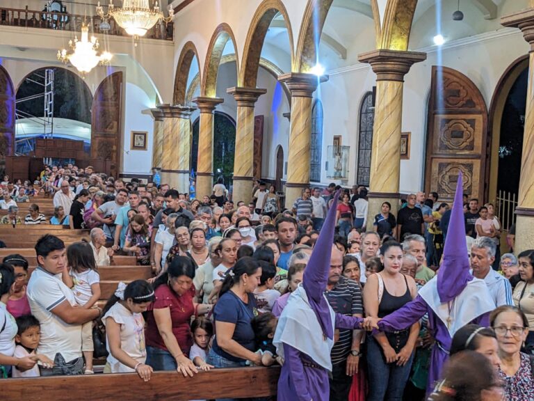 Nutrido Miércoles de Ceniza en frontera