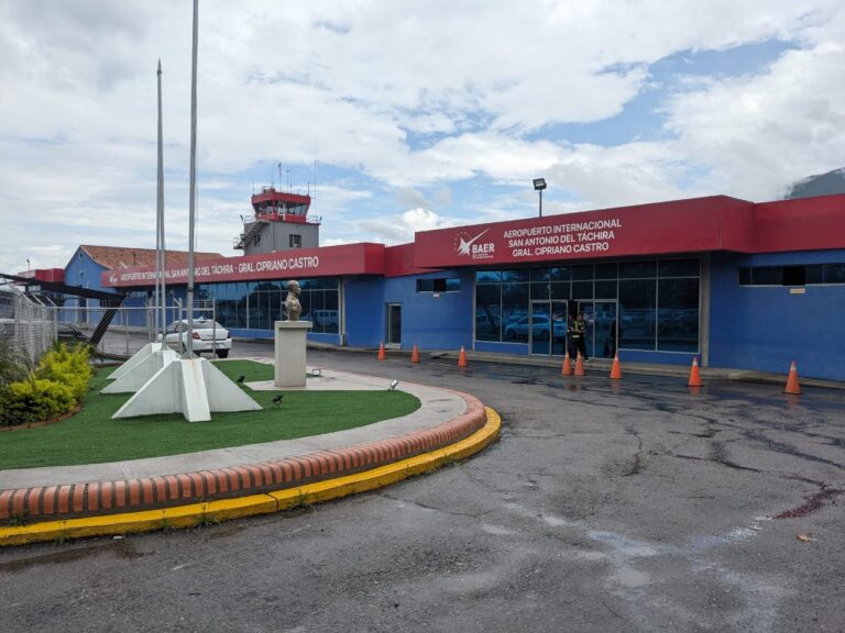Cuatro nuevas frecuencias se suman al aeropuerto de la frontera