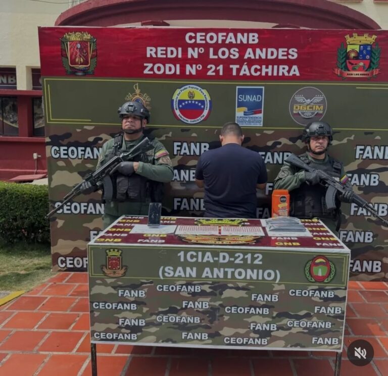 Detenido en frontera con fulminantes y pólvora