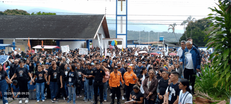 Policía Municipal y PC Cárdenas brindaron seguridad en encuentro del Obispo con la juventud
