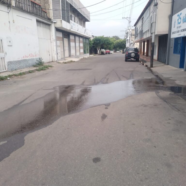 Piden atender botes de aguas blancas en Ureña