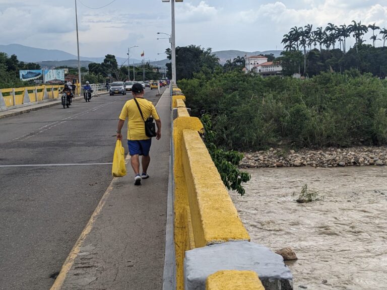 Sin contratiempo el tránsito por el tramo binacional