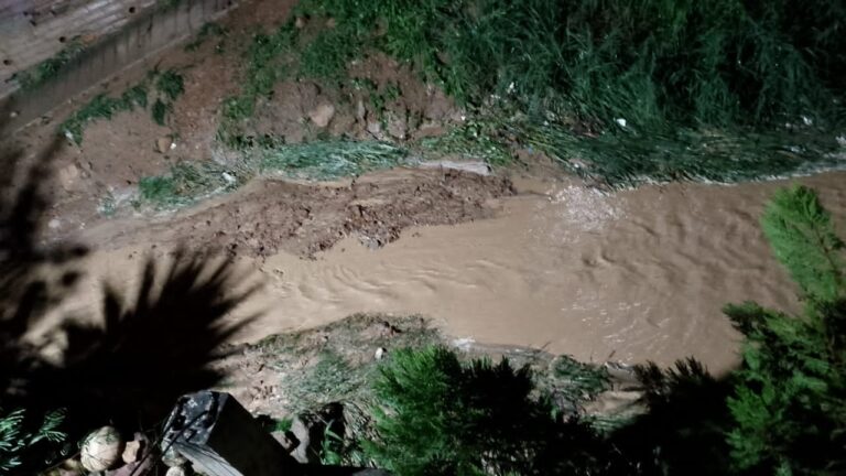 Túnel a punto de colapsar