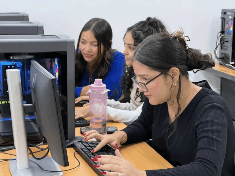 Bancamiga impulsa en el mundo tecnológico a más de 350 participantes de Technovation Girls Venezuela