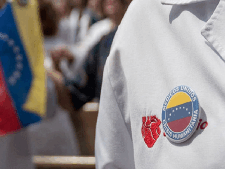 Médicos Unidos: Denunciar las fallas de la gestión de salud pública no es un delito