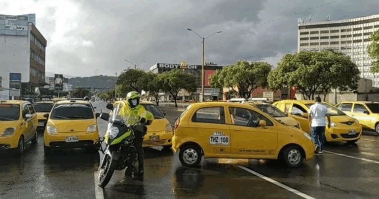 Taxistas de Cúcuta anuncian paro para el martes 13