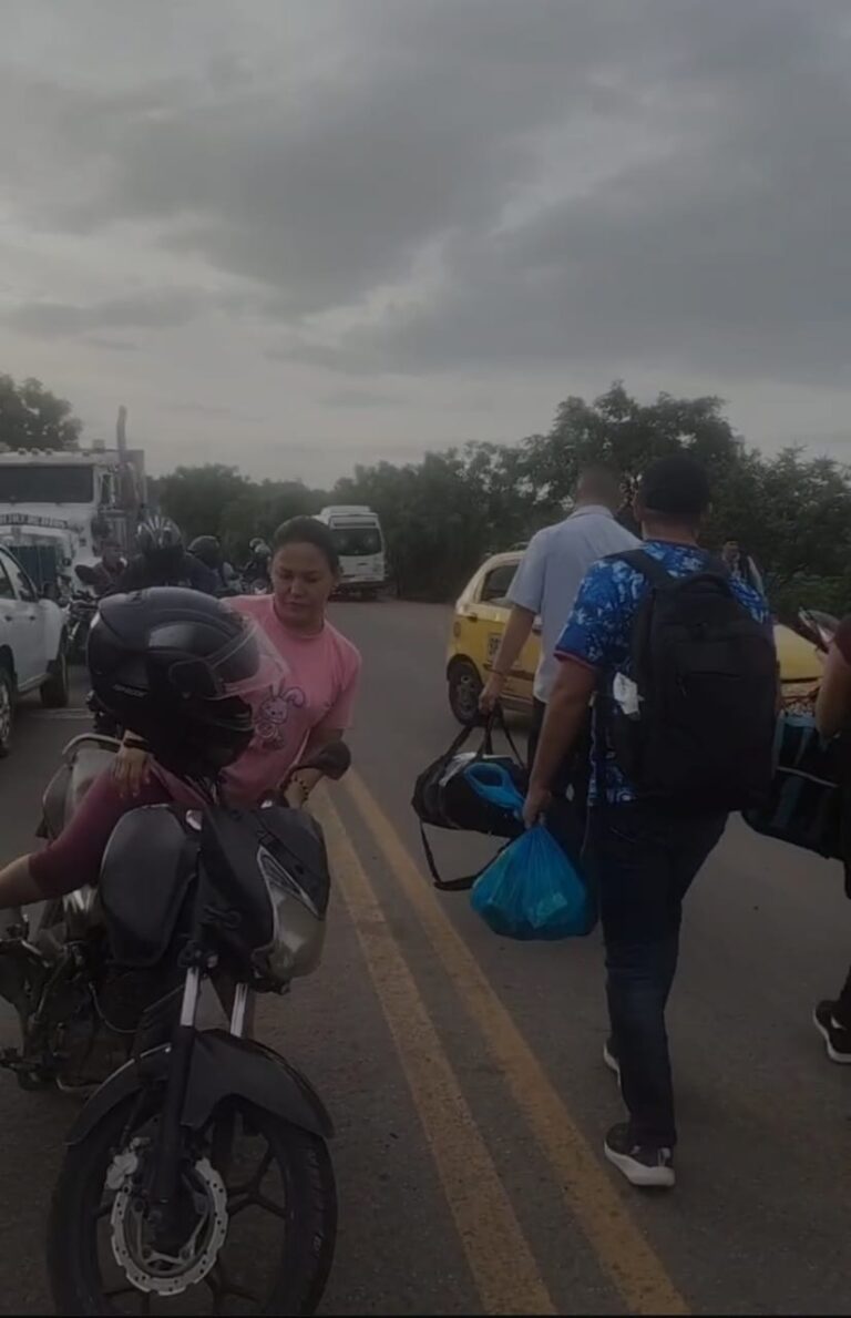 Sin acuerdos aún que permitan el desbloqueo de vías en Norte de Santander