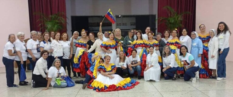 Laicos asociados de Táriba anfitriona en celebración de su encuentro anual