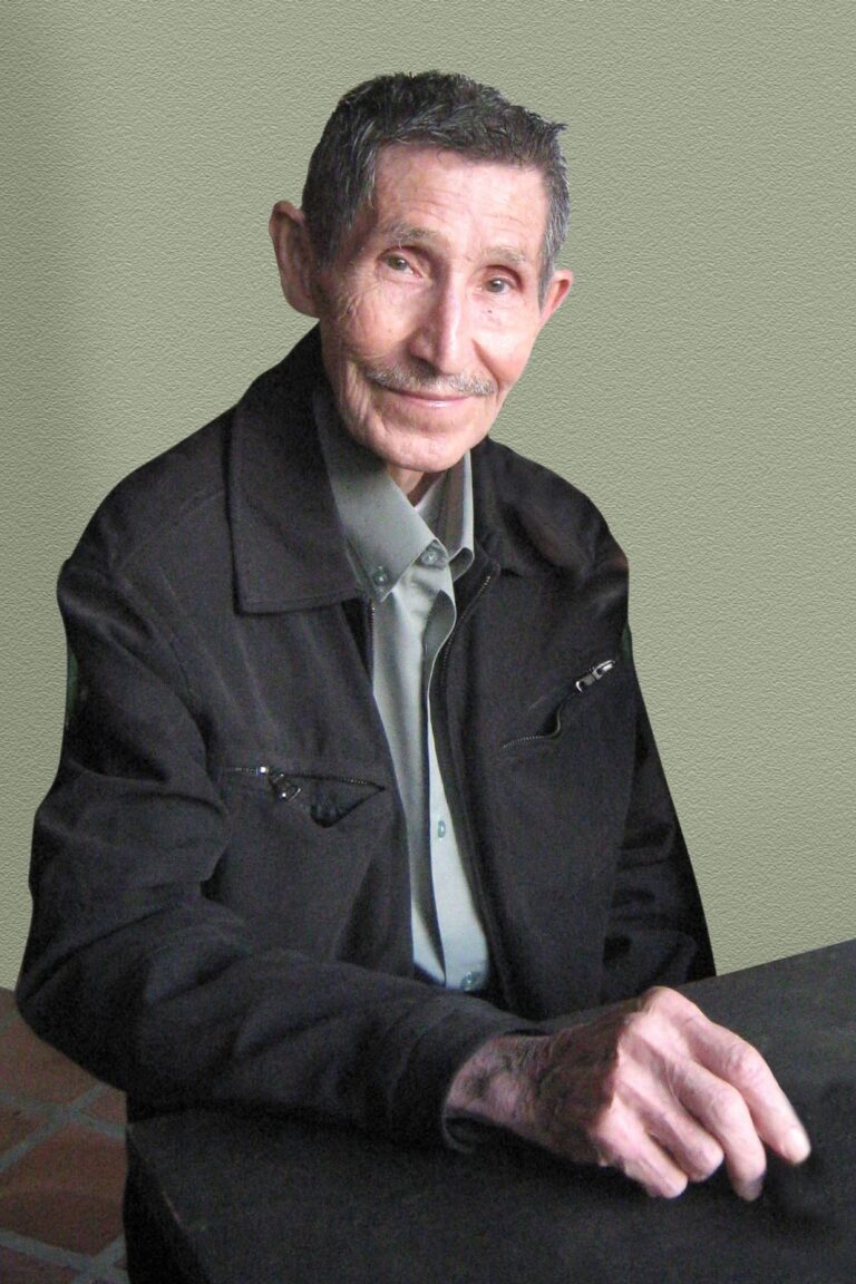 Avanza proceso de canonización del Siervo de Dios Lucio León Cárdenas