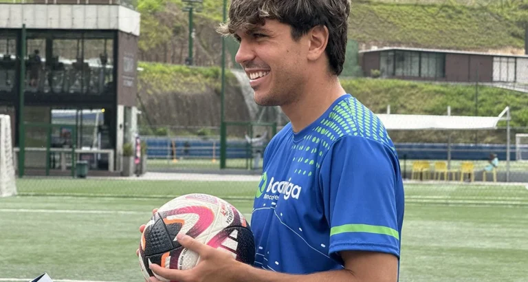 Jon Aramburu: voz joven y corazón Vinotinto