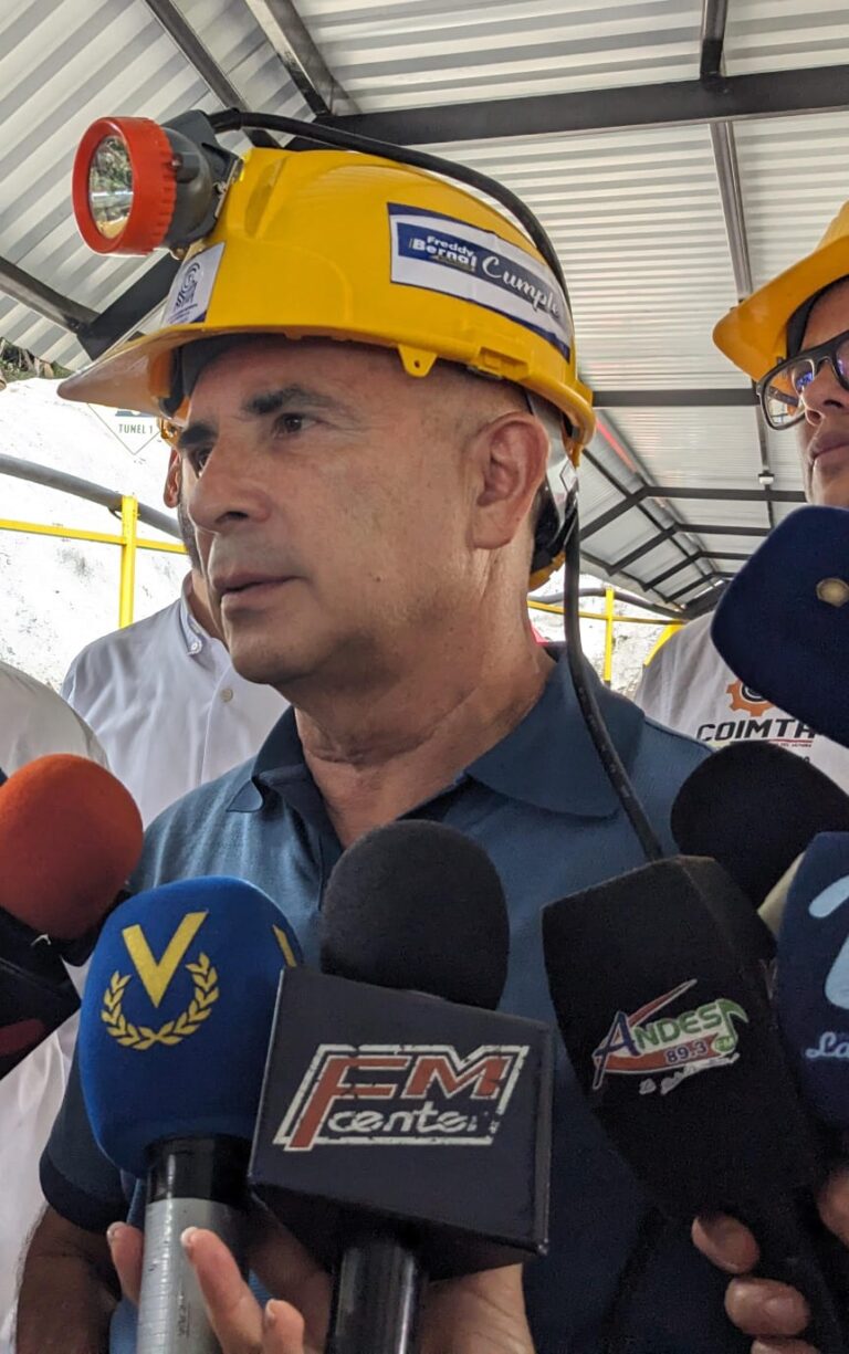 «Primero hay que impulsar una Zona Económica de Frontera, luego la binacional»