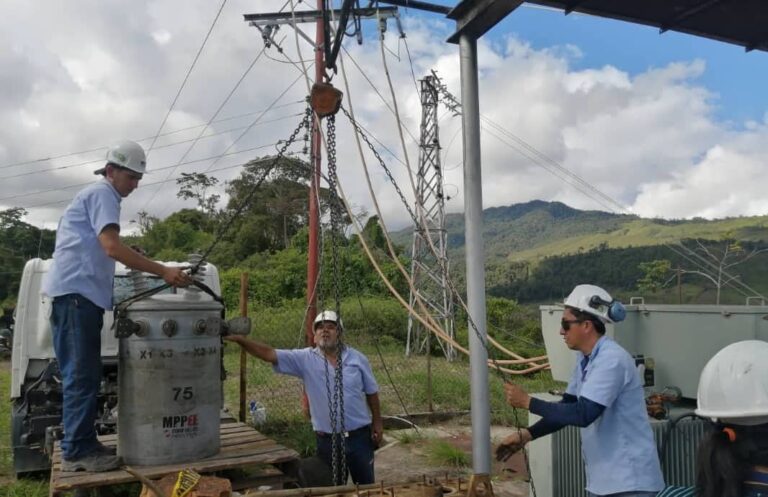 Fortalecen suministro eléctrico en García de Hevia y Fernández Feo