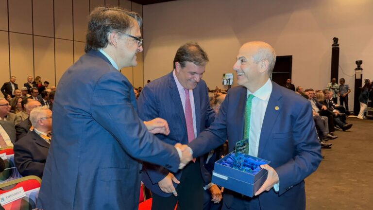 Fedecámaras destaca la dedicación de José Simón Elarba al sector empresarial venezolano