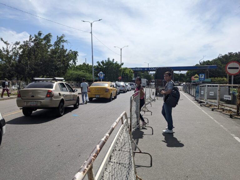 Nutrido el tránsito en frontera este 22Jul