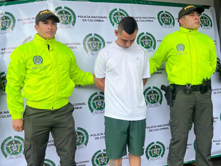 Movilizaba armas y explosivos en un taxi en Cúcuta