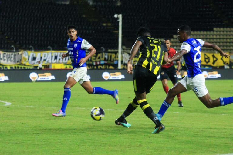 Táchira visita a Rayo Zuliano en inicio de los octavos de la Copa Venezuela