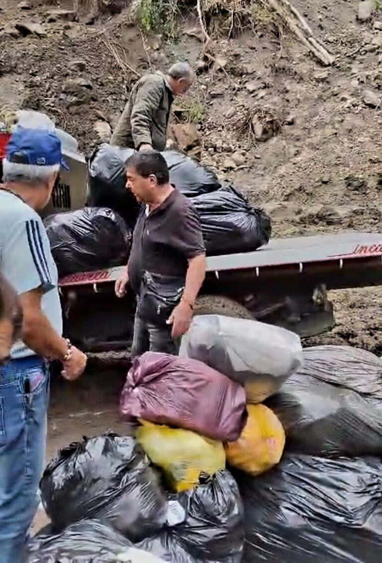 Legión solidaria en San Vicente de La Revancha