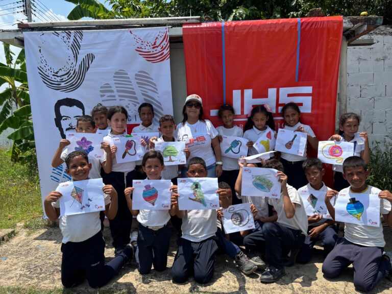 Fundación JHS celebró el Día del Niño rescatando los juegos tradicionales