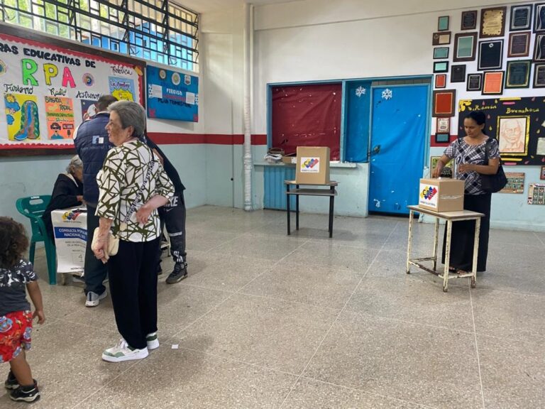 Alcaldes ganadores convocados hoy a Consejo de Gobierno