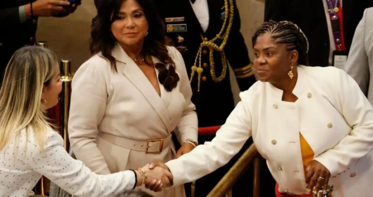 “Pasé de ser la heroína a ser la traidora”: Francia Márquez habló de su relación con Petro