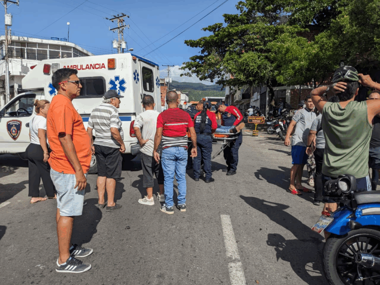 Motorizado lesionado en accidente de tránsito en San Antonio