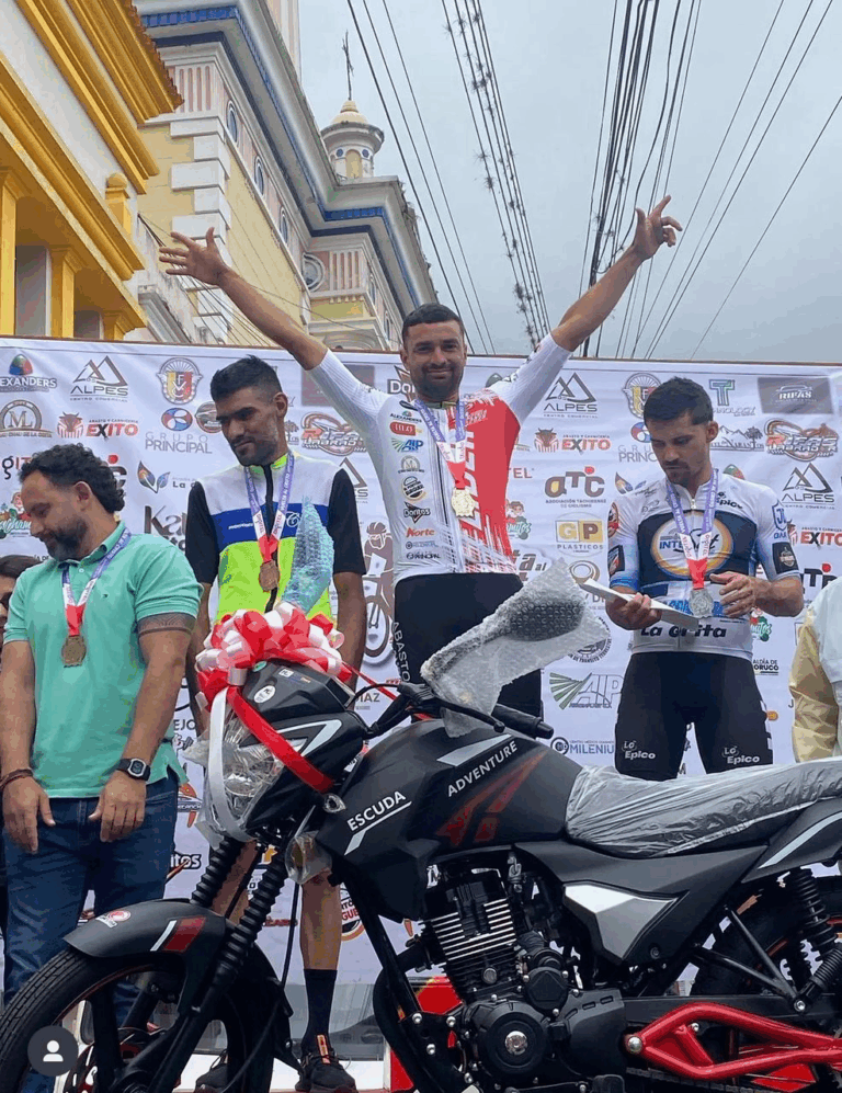 Nerio Mora es campeón de la Vuelta al Cristo: Pedaleando por la Fe