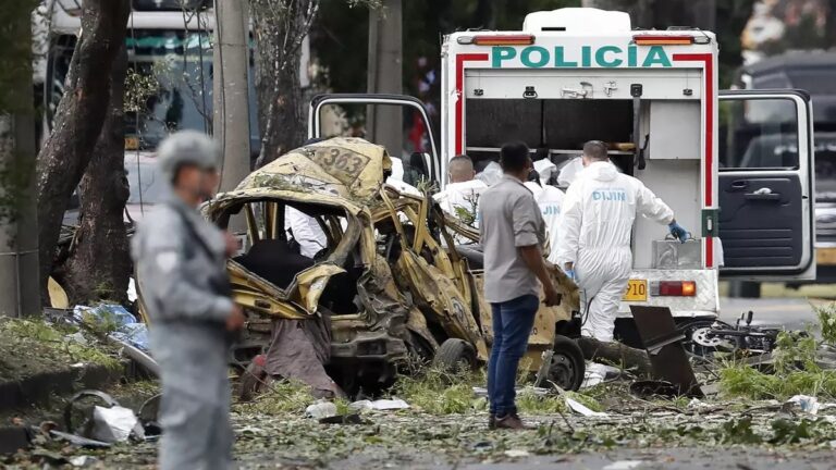 Ataques dejan por lo menos 20 muertos y 80 heridos