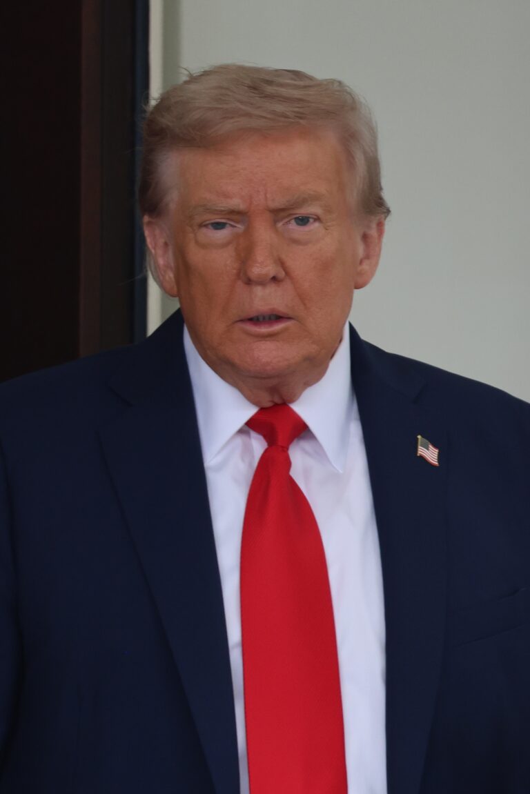 Trump quiere ver “qué sucede” en la reunión entre Zelenski y Putin