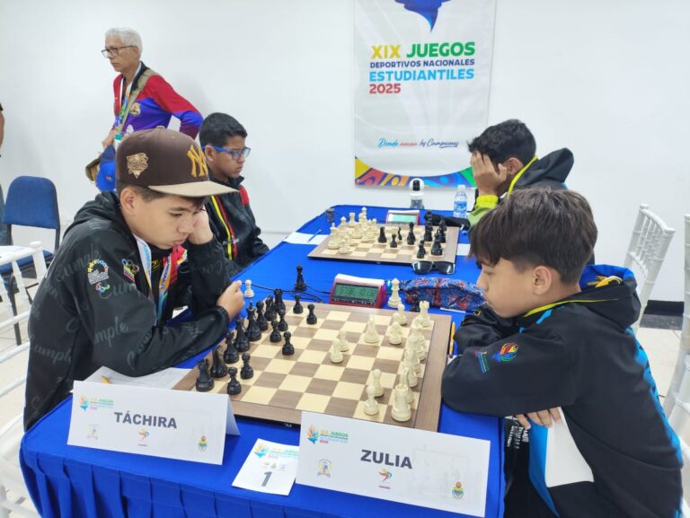 Táchira gana medalla de plata en ajedrez de los Juegos Deportivos Nacionales Estudiantiles 2025