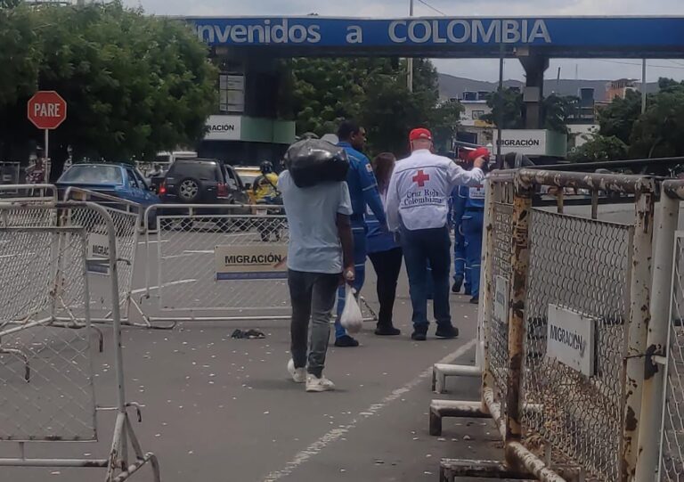 Odontología y otros servicios gratuitos para migrantes en La Parada