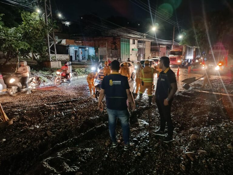 Atienden emergencias por lluvias en Cúcuta