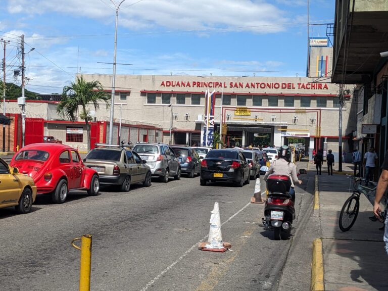 Sin contratiempo el tránsito binacional