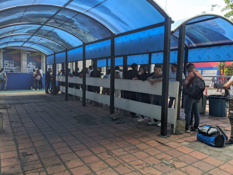 Días concurridos para sellar pasaporte en frontera