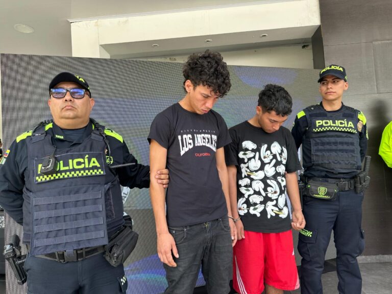 Capturados cuando robaban local comercial en Cúcuta
