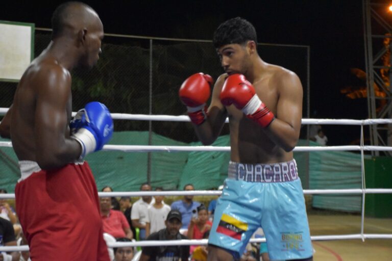 Josmar “Chacarito· Mora prepara su pròximo combate