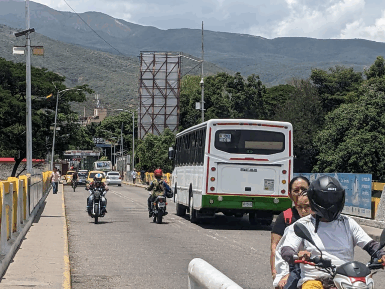 Renovar la flota: el gran «talón de Aquiles» del transporte binacional venezolano