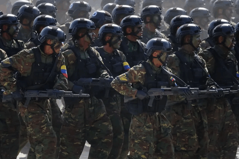 La Fuerza Armada dice que ha destruido diez campamentos de grupos colombianos