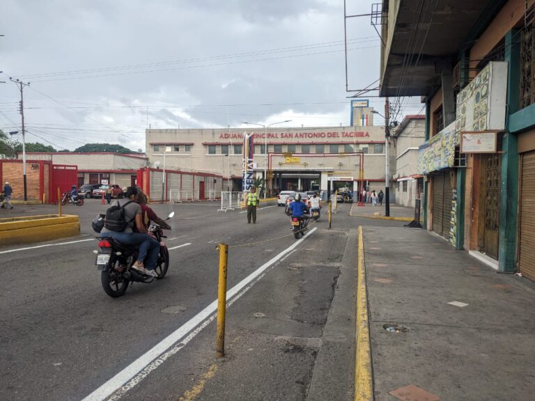 Así luce el tránsito binacional este 4Sept