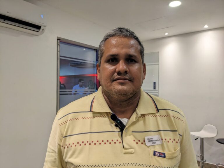 Conductores de ruta binacional aún con dificultades para tramitar la póliza