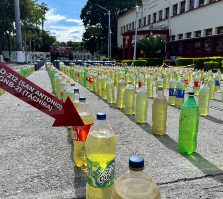 Capturan en San Antonio a «Los Pimpineros» con 3.560 litros de gasolina