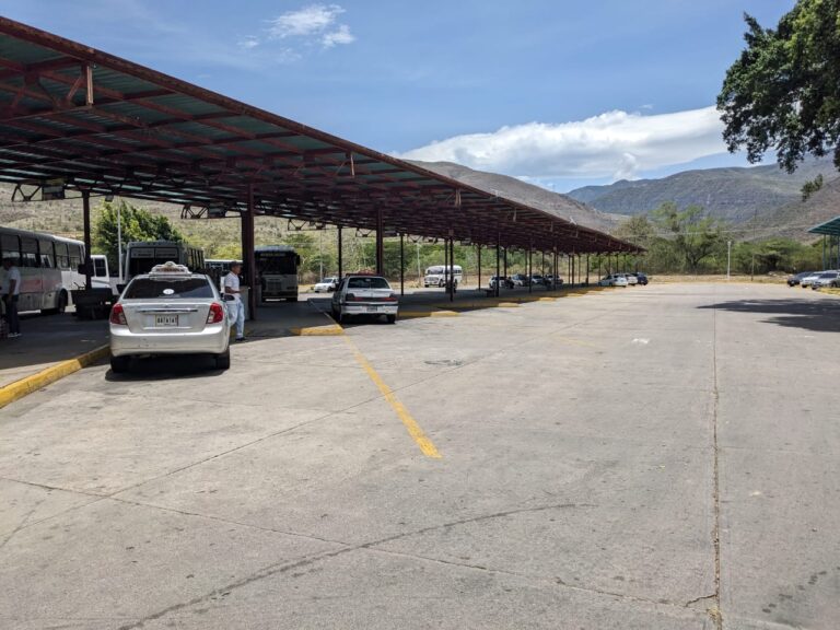 Piden combatir a los terminales clandestinos en frontera