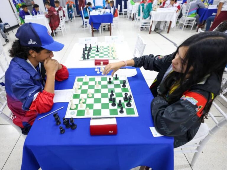 Ajedrez infantil rumbo al nacional en Maracay