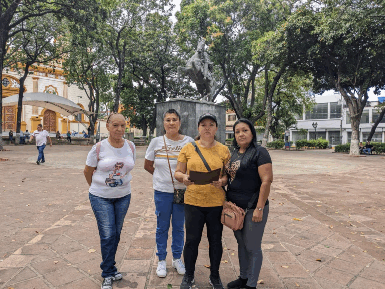 Docentes municipales de frontera exigen pago del Bono Especial Vacacional