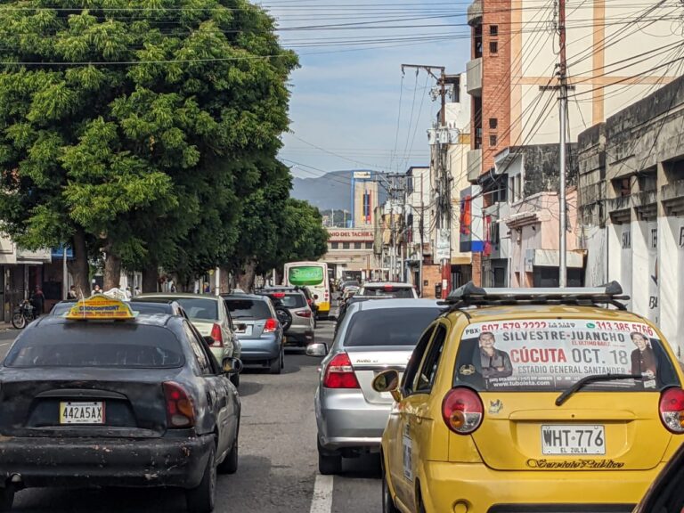 Congestionada la avenida Venezuela