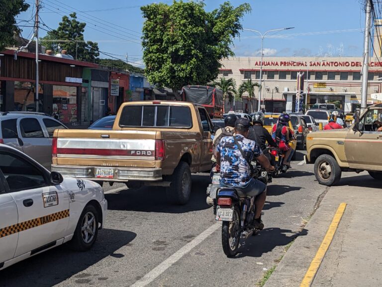 Concurrido el tránsito en frontera